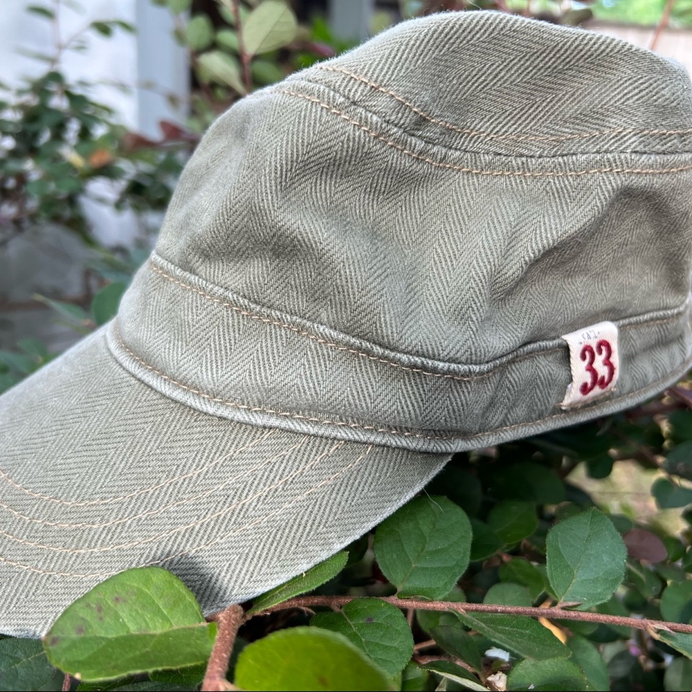 American Eagle outfitters womens olive green hat medium